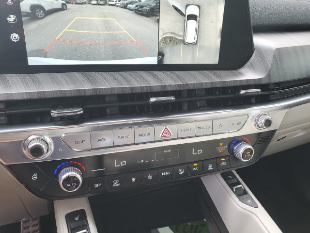 Certified 2023 Kia Telluride SX Prestige AWD/4WD image 28