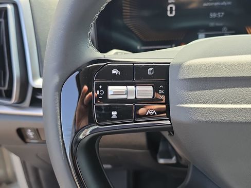 New 2026 Kia Sorento S FWD image 30