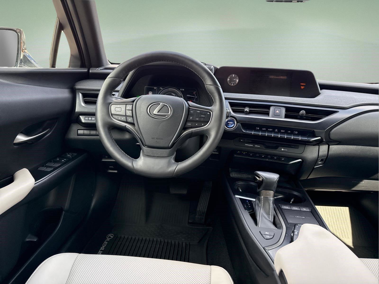 Used 2020 Lexus UX 250h w/ Premium Package AWD/4WD image 10