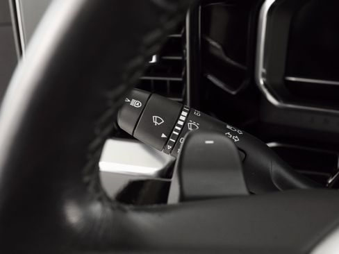 Used 2022 GMC Sierra 1500 Elevation image 17