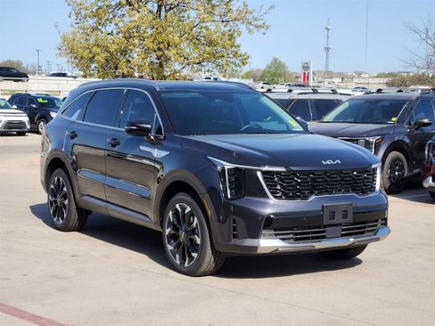 New 2025 Kia Sorento EX w/ Panoramic Sunroof Package image 2