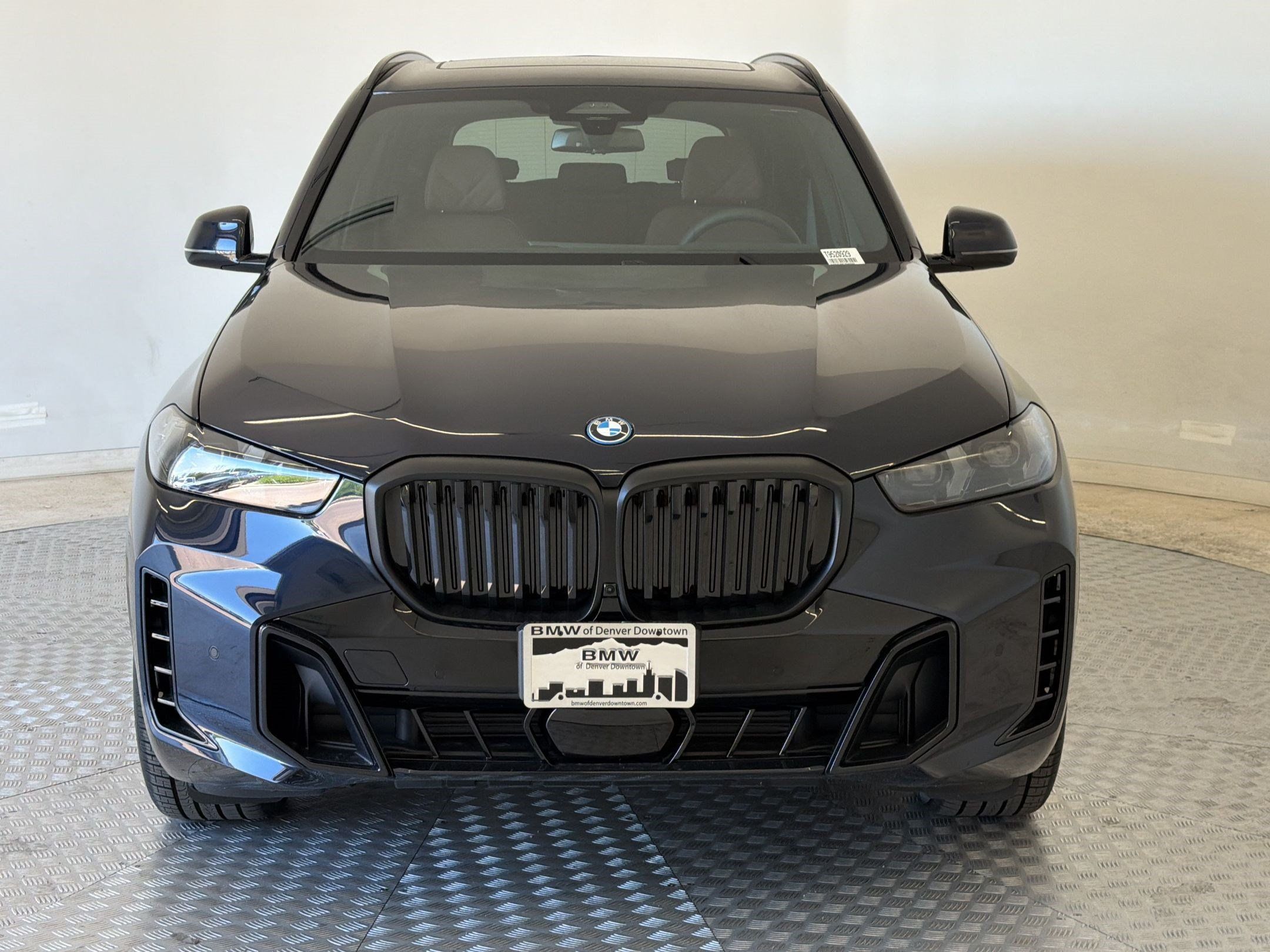 New 2026 BMW X5 xDrive50e w/ M Sport Package AWD/4WD image 6