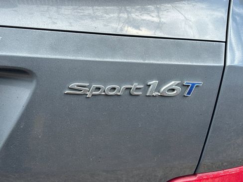 Used 2016 Hyundai Tucson Sport image 6