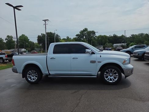 Used 2018 RAM 1500 Laramie Longhorn w/ Convenience Group AWD/4WD image 5