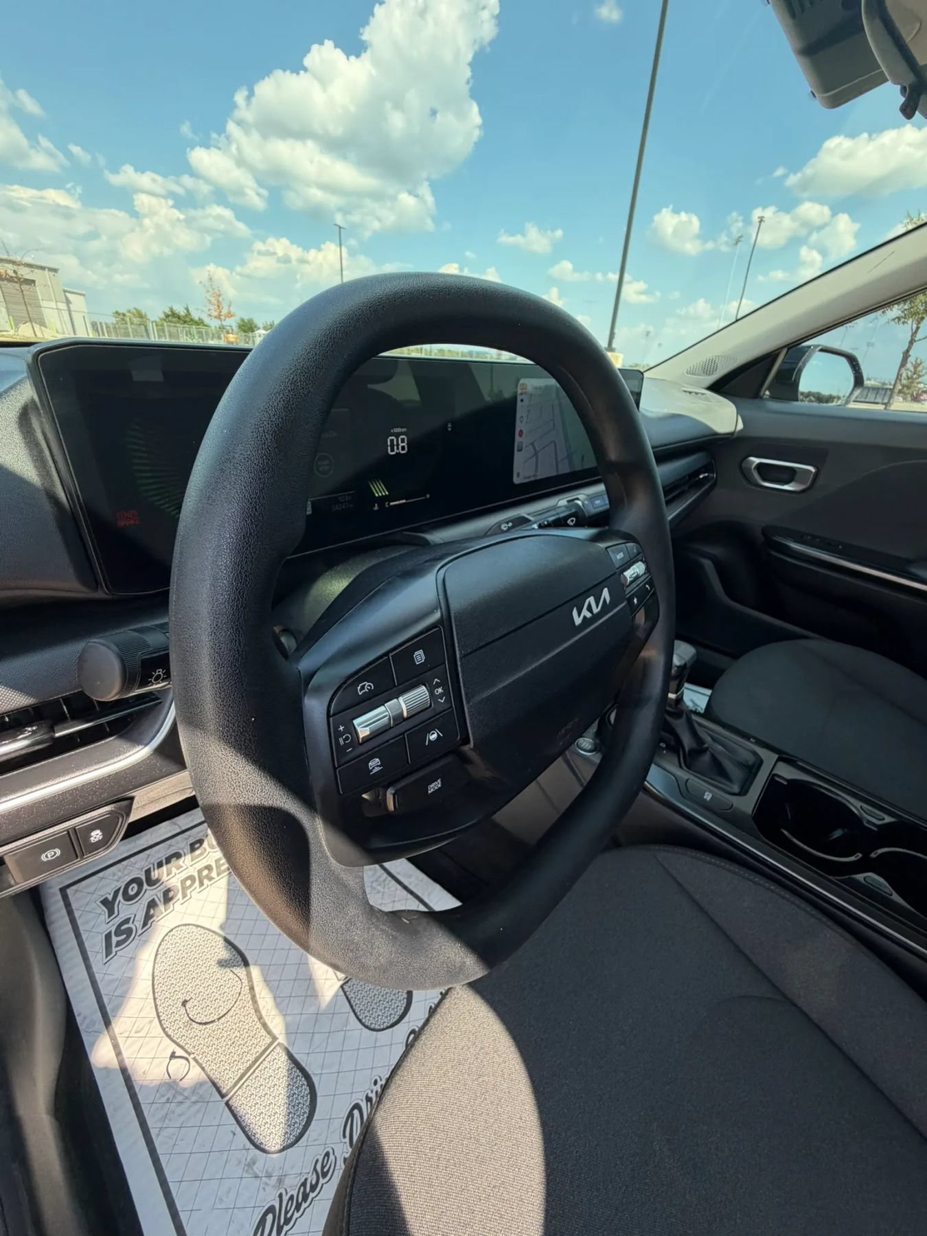 Used 2025 Kia K4 FWD image 36