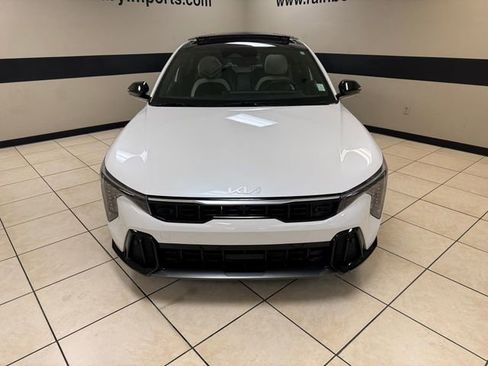 Used 2025 Kia K4 GT-Line Turbo FWD image 2