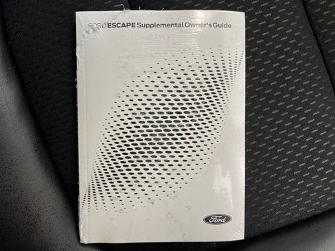 Used 2025 Ford Escape ST-Line image 27