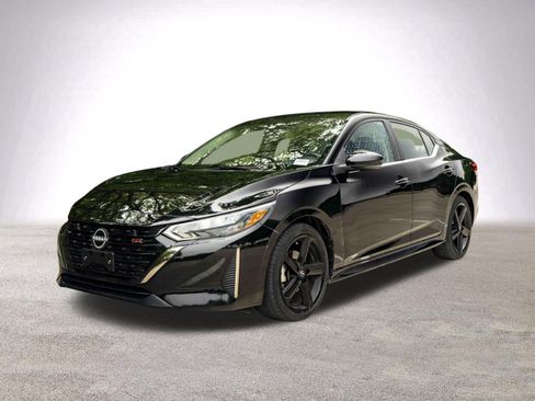 Used 2024 Nissan Sentra SR FWD image 5