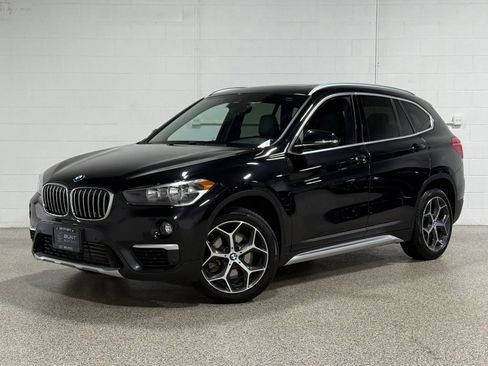 Used 2019 BMW X1 xDrive28i w/ Convenience Package AWD/4WD image 2