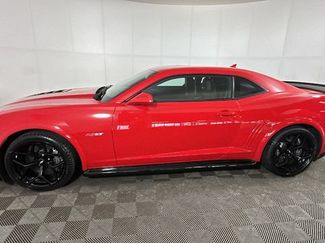 Used 2015 Chevrolet Camaro Z/28 RWD video 5
