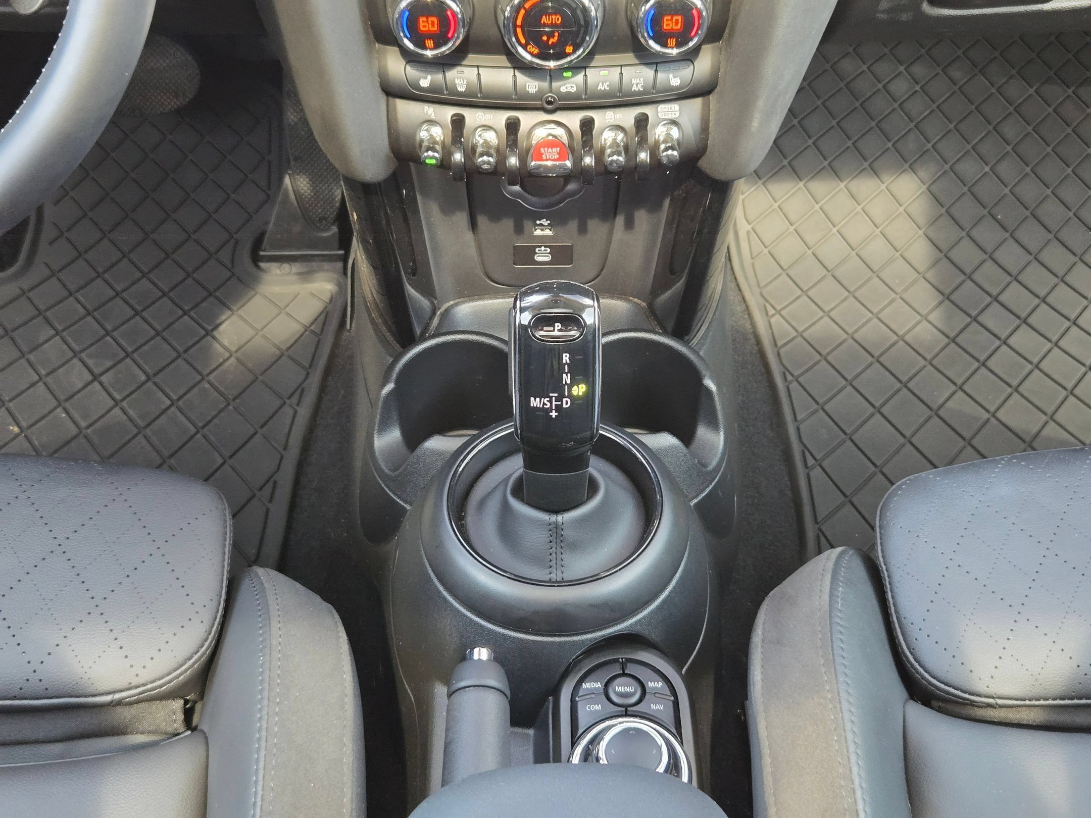 Used 2023 MINI Cooper S FWD image 18