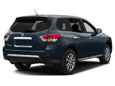 Used 2015 Nissan Pathfinder SL FWD image 2