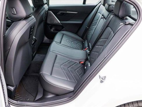 Used 2025 BMW i5 xDrive40 w/ Premium Package image 20