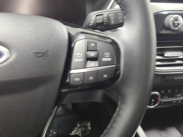 Used 2023 Ford Escape Active AWD/4WD image 25