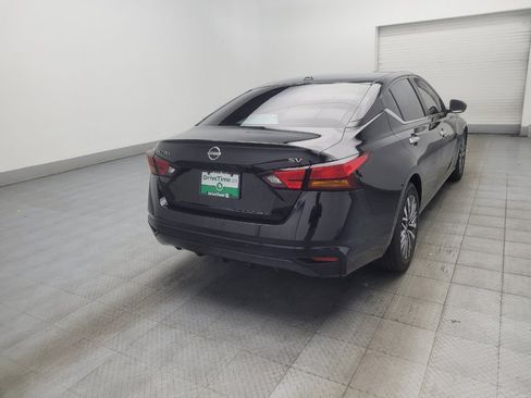 Used 2023 Nissan Altima 2.5 SV FWD image 9