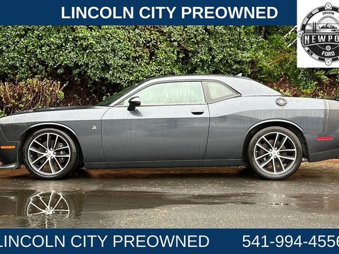 Used 2018 Dodge Challenger R/T Scat Pack w/ Leather Interior Group image 6