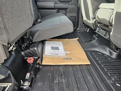 New 2024 GMC Sierra 3500 Pro w/ Fleet Convenience Package RWD image 9