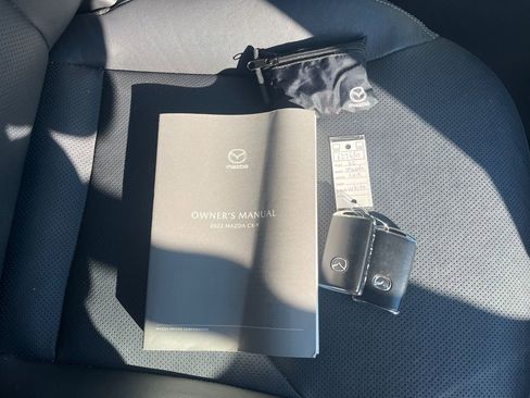 Used 2022 MAZDA CX-9 Touring w/ Touring Premium Package image 29