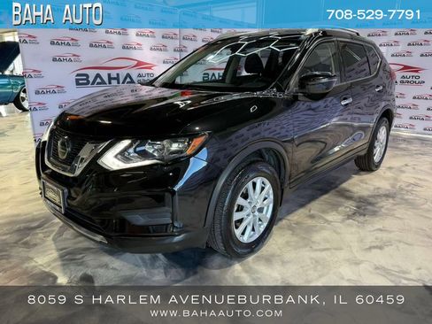 Used 2018 Nissan Rogue SV image 40