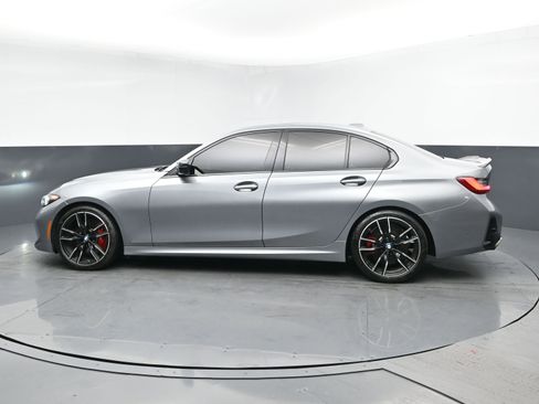 Used 2023 BMW M340i w/ Premium Package image 4