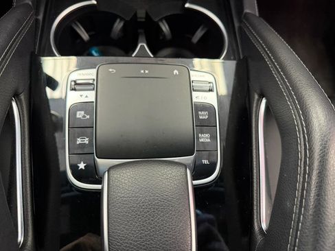 Used 2020 Mercedes-Benz GLE 350 4MATIC image 69