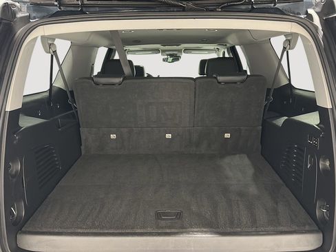 Used 2020 GMC Yukon XL SLT image 26