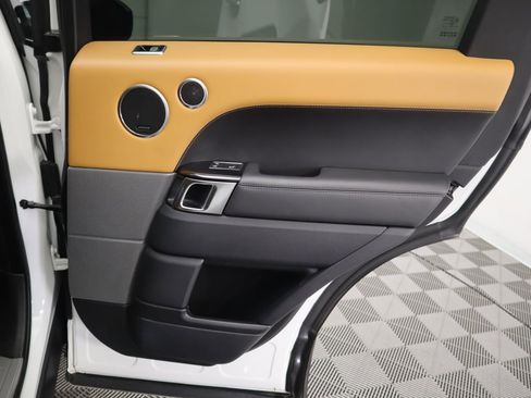 Used 2019 Land Rover Range Rover Sport Autobiography image 27