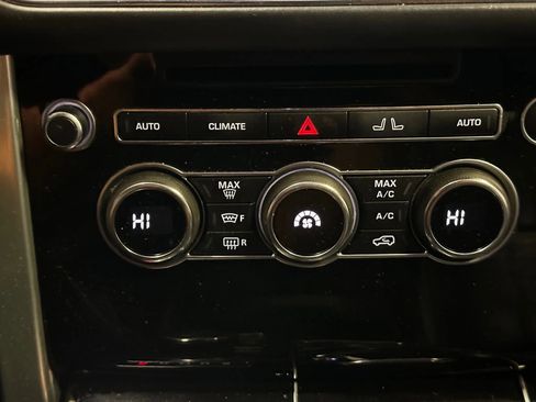 Used 2014 Land Rover Range Rover Autobiography image 41