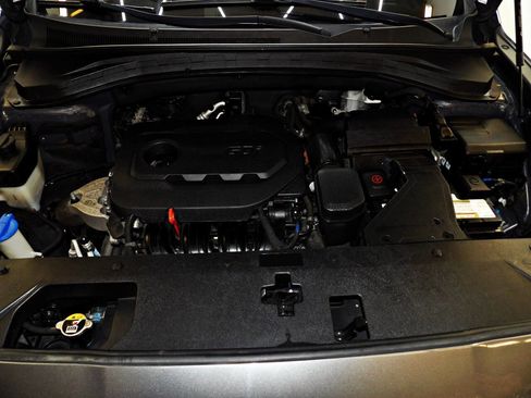 Used 2019 Hyundai Santa Fe SE image 22