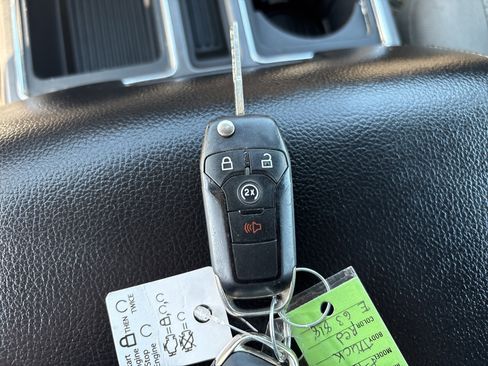 Used 2018 Ford F150 XLT w/ Equipment Group 302A Luxury image 32