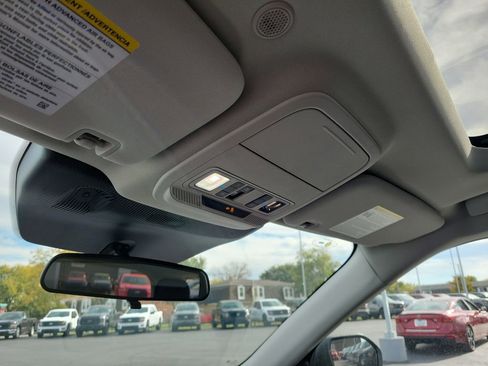 New 2026 Ford Explorer Active image 30