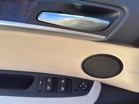 Used 2013 BMW X5 xDrive35i image 39