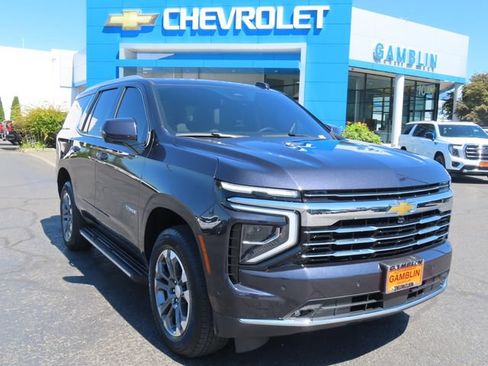 Used 2025 Chevrolet Tahoe LT w/ Comfort Package AWD/4WD image 1