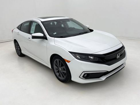 Used 2019 Honda Civic EX-L image 2