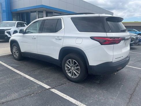 Used 2023 Chevrolet Traverse LT AWD/4WD image 8