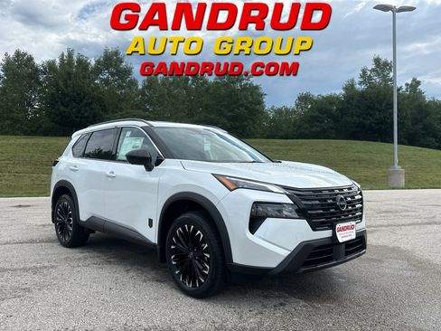 New 2026 Nissan Rogue Dark Armor AWD/4WD image 1