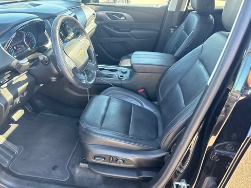 Used 2020 Chevrolet Traverse Premier w/ Redline Edition AWD/4WD image 19
