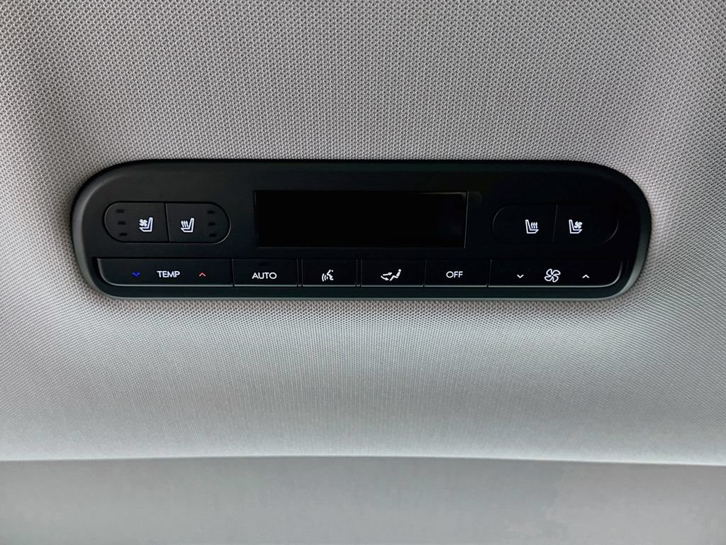 New 2027 Hyundai Palisade SEL Premium w/ Tow & Go Package FWD image 18