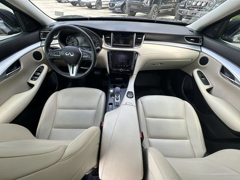 Used 2020 INFINITI QX50 Luxe w/ Navigation Package FWD image 21