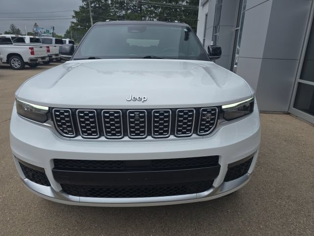 Used 2021 Jeep Grand Cherokee L Summit AWD/4WD image 2