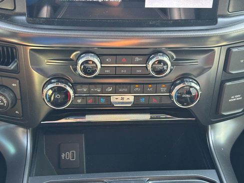 Used 2025 Ford F150 Lariat w/ Equipment Group 501A Mid AWD/4WD image 24