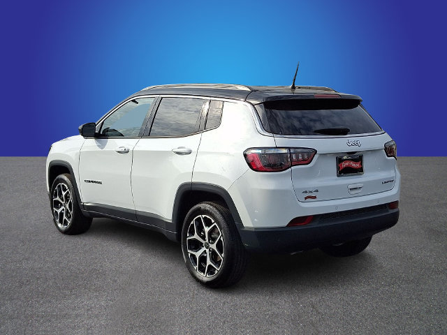 Used 2025 Jeep Compass Limited AWD/4WD image 6