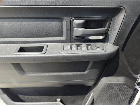 New 2026 RAM 2500 Tradesman AWD/4WD image 17