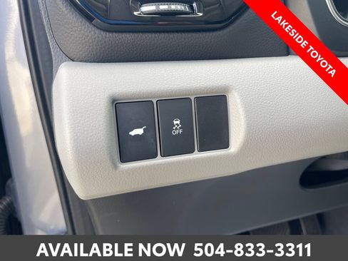 Used 2023 Honda Pilot EX-L image 28