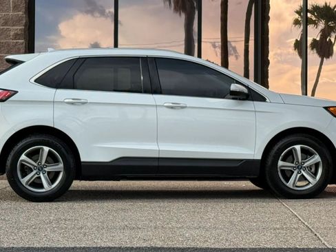 Used 2019 Ford Edge SEL w/ Equipment Group 201A FWD image 15