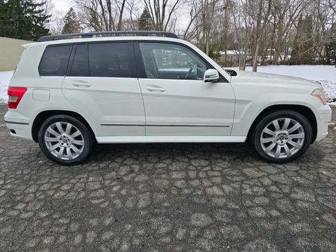 Used 2010 Mercedes-Benz GLK 350 GLK 350 4MATIC AWD 4dr SUV image 4