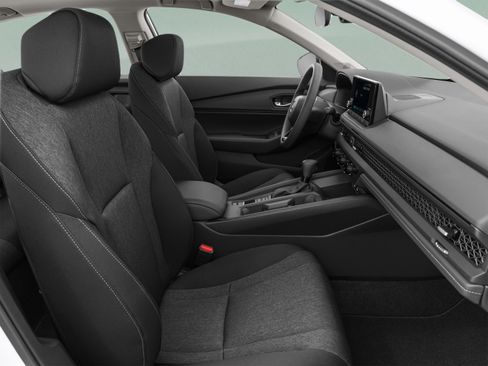 Certified 2025 Honda Accord SE image 26