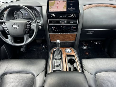 Used 2022 Nissan Armada SL w/ Captain's Chairs Package image 15