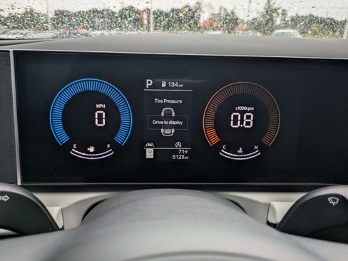 Used 2026 Hyundai Tucson SEL FWD image 33