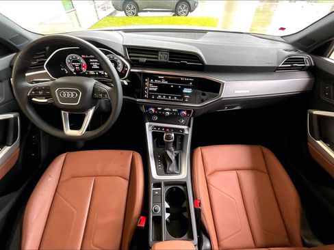 Used 2025 Audi Q3 2.0T Premium Plus AWD/4WD image 16